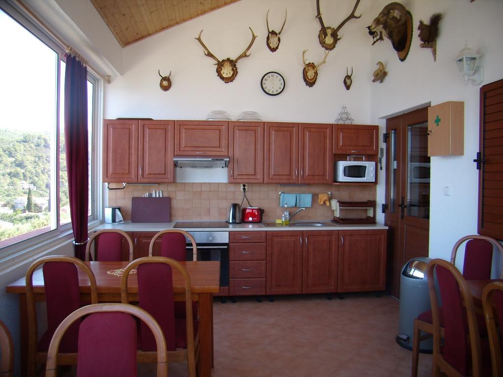 Apartments Sunce Brna Rum bild